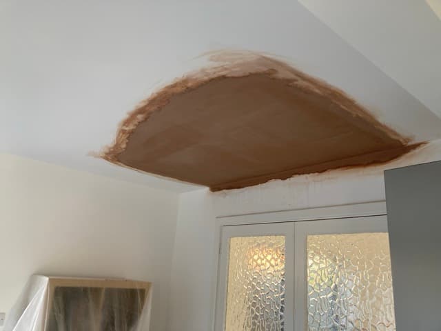 Period property plaster restoration in Norfolk – heritage building plaster repair